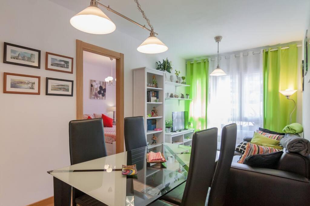 Davila Park'S Apartment Wifi Santender Kültér fotó