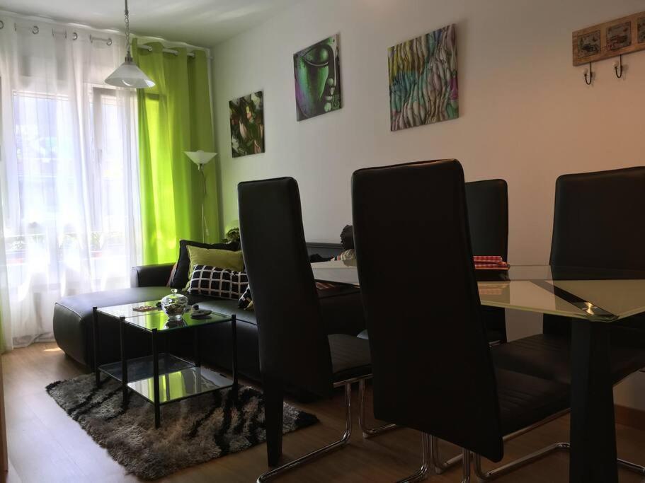 Davila Park'S Apartment Wifi Santender Kültér fotó